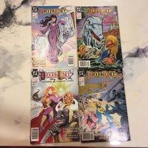 Lot of 4 Vintage comic books dragonlance